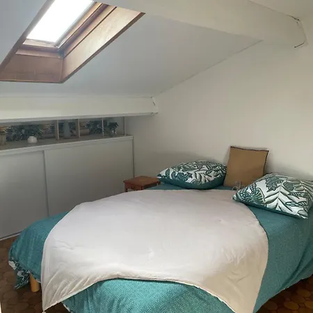 Petite Maison St Cyprien Nyaraló *