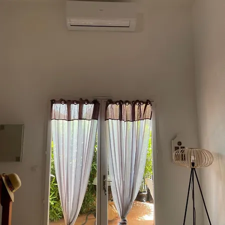 Nyaraló Petite Maison St Cyprien *