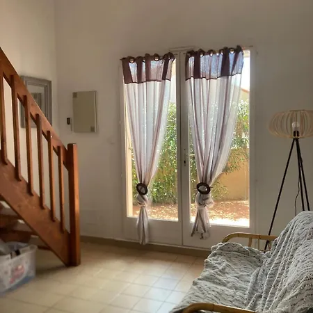 Petite Maison St Cyprien Nyaraló Saint-Cyprien